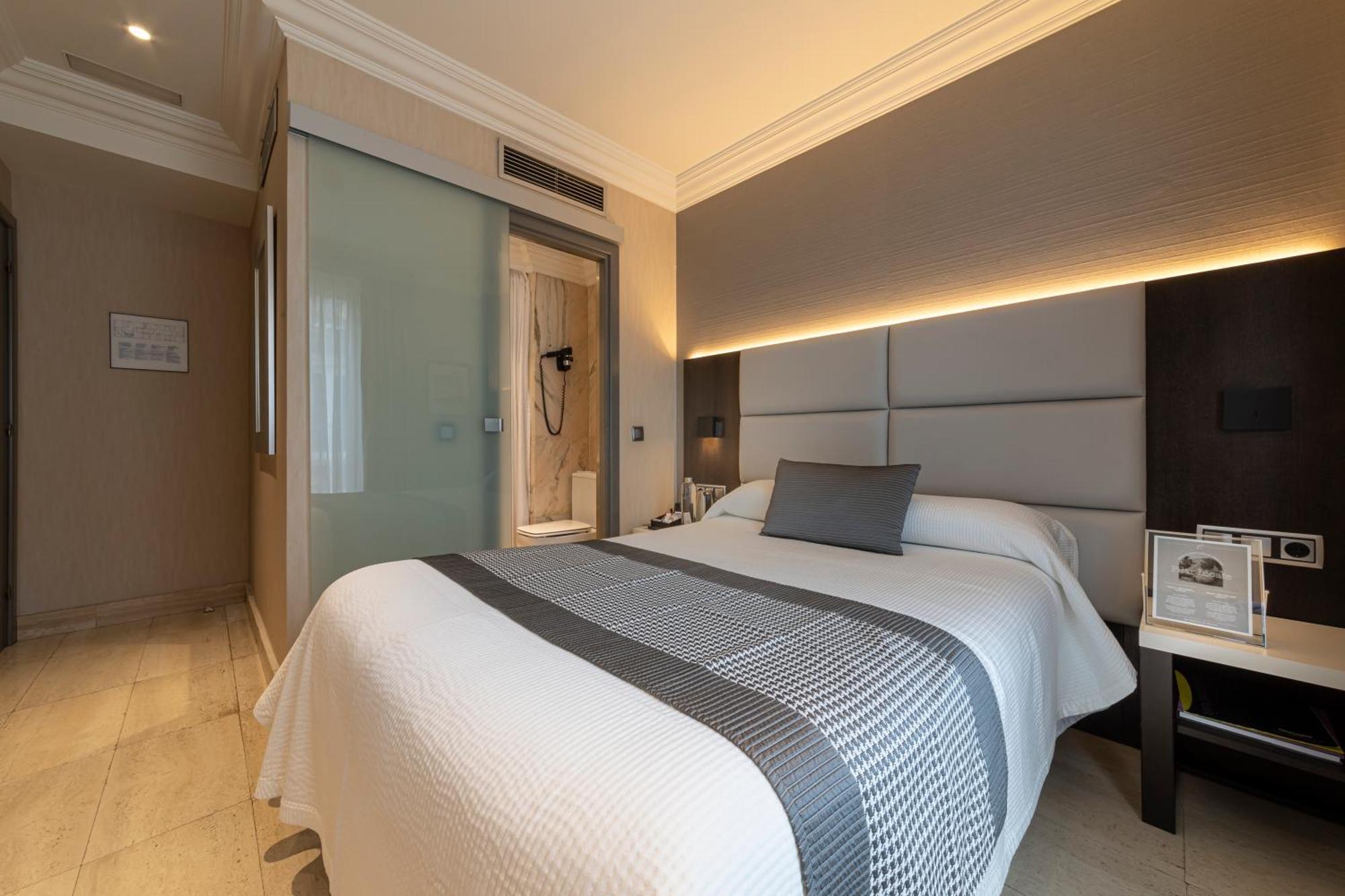 Hotel Sercotel Europa 3*