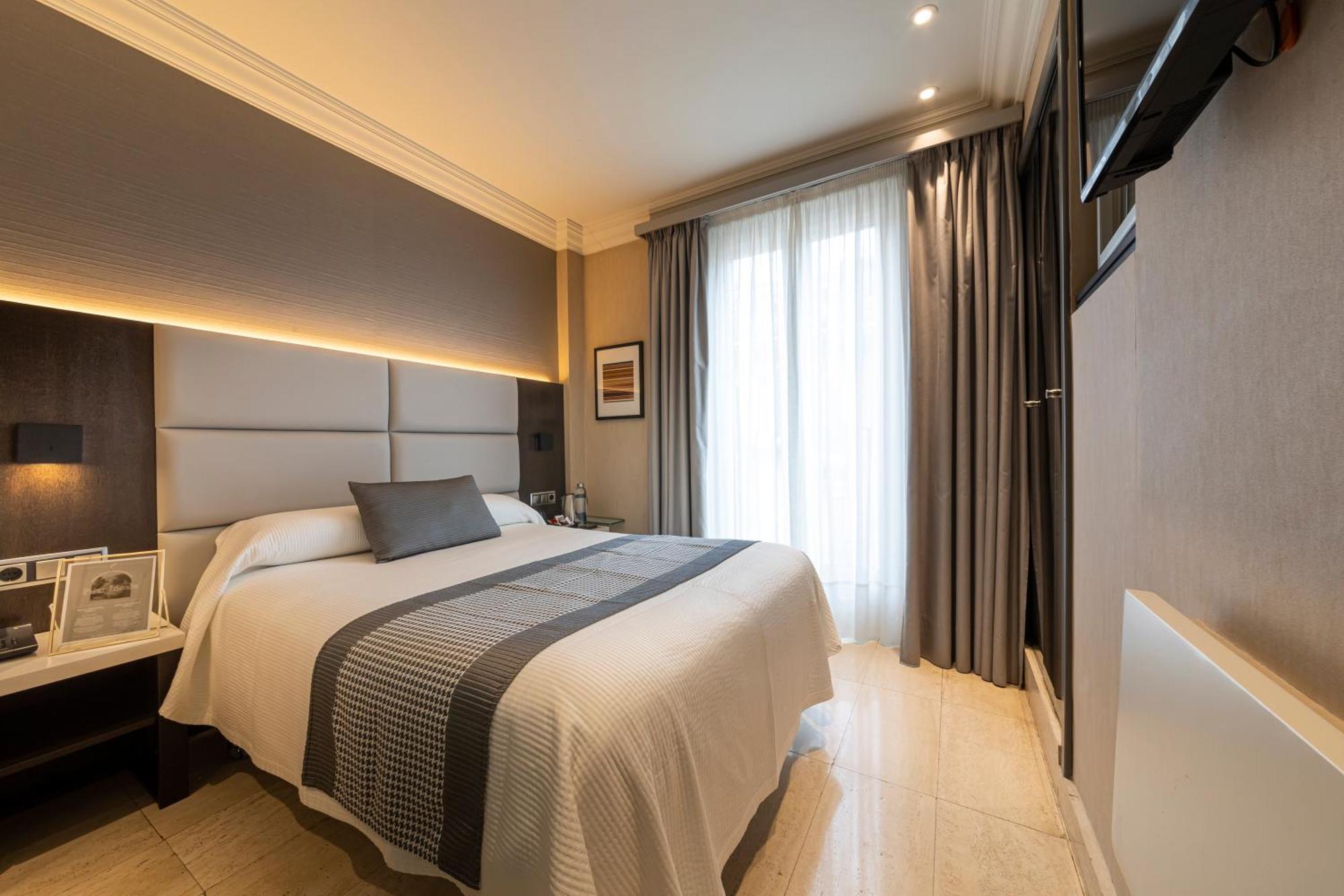 Sercotel Europa Hotel 3*